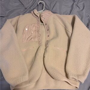 Amazon Women's Cream Fleece Jacket